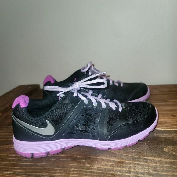 NIKE FREE XT SIZE 8.5. Rack #10 - Picture 3 of 15